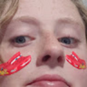 Meet your Posher, Kendra